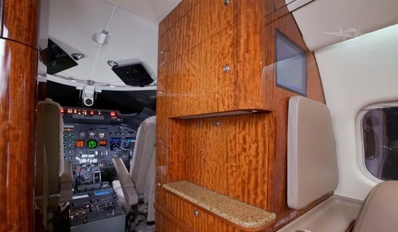 2000 Learjet 60