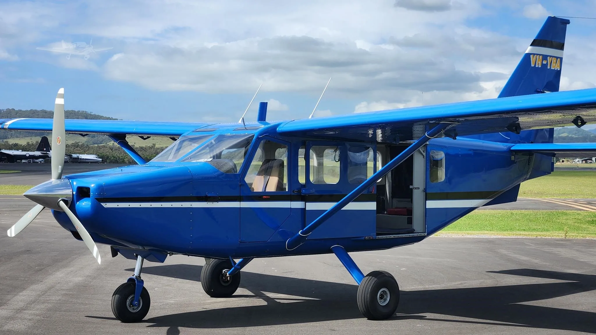 Exterior view of a 2008 GIPPSAERO GA8 AIRVAN, VH-YBA.