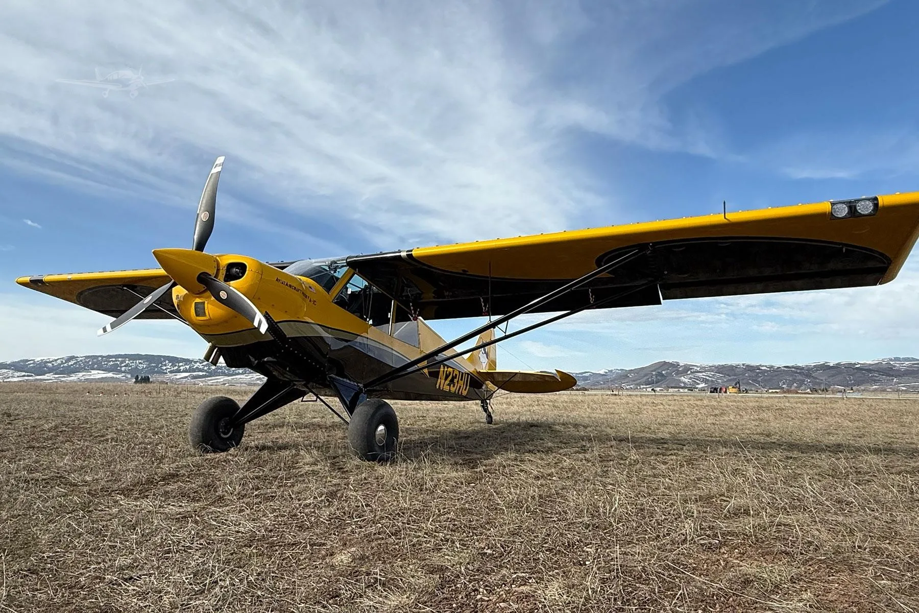 Marketing image of a 2025 AVIAT HUSKY A-1C-200.