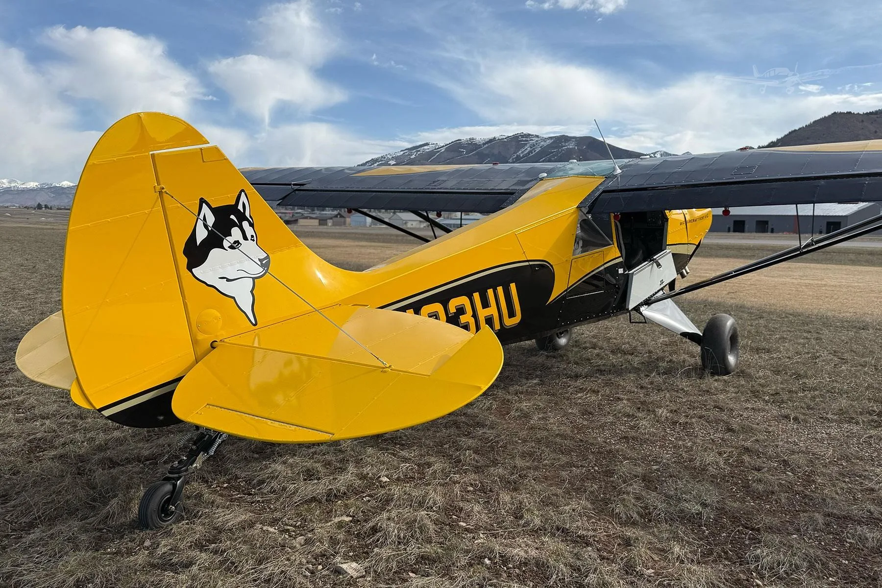 Exterior view of a 2025 AVIAT HUSKY A-1C-200, N23HU.