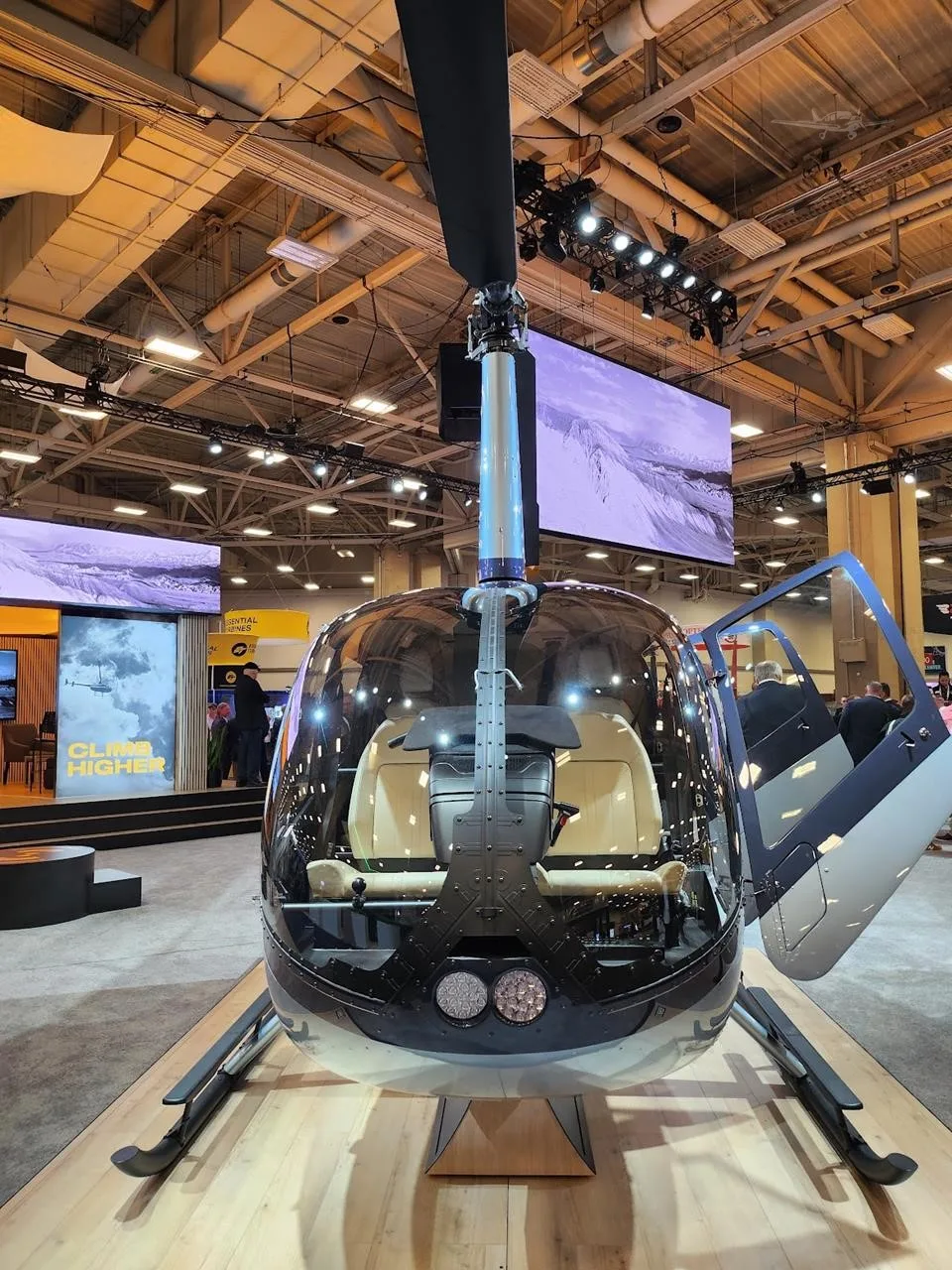 2027 ROBINSON R66