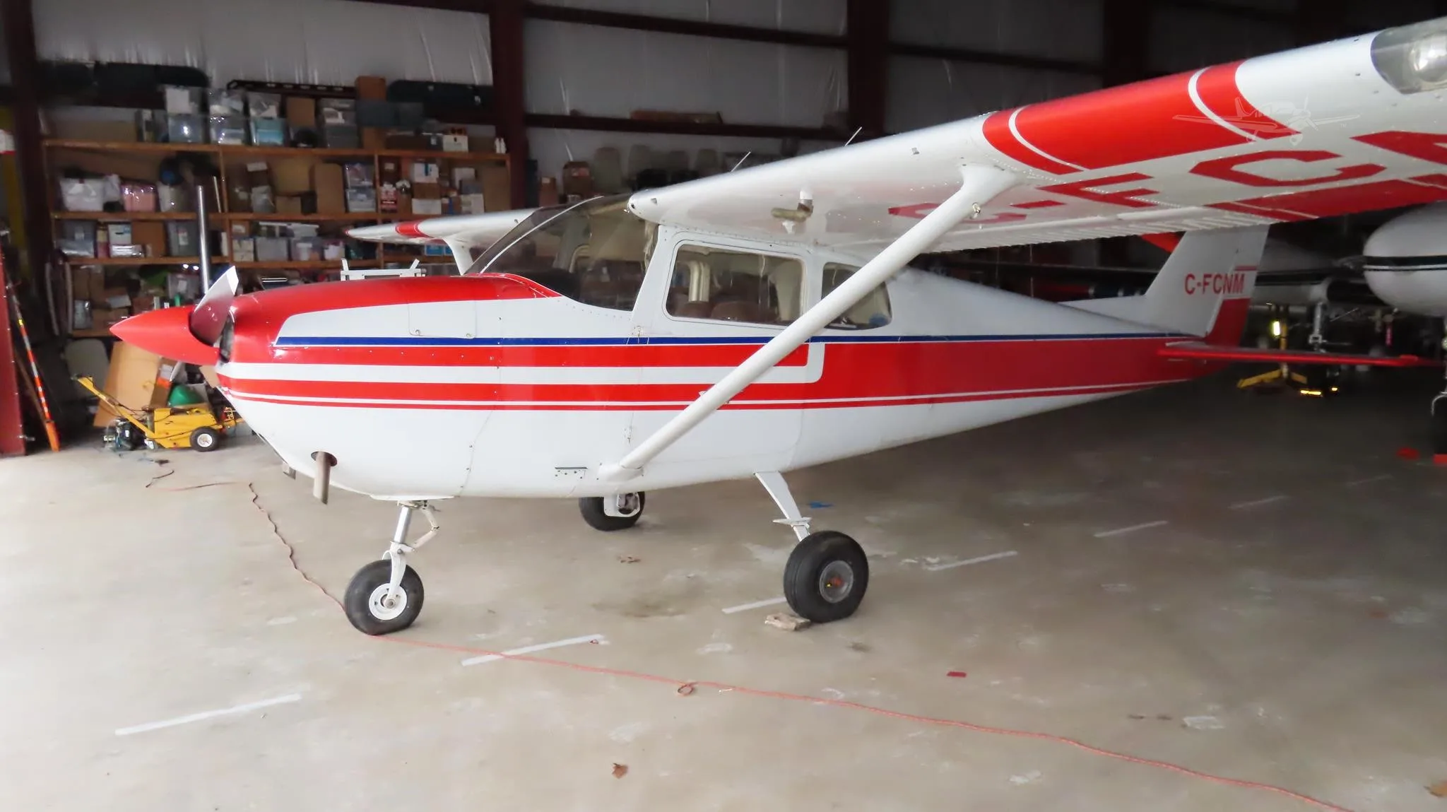 Exterior view of a 1962 CESSNA 172 SKYHAWK, C-FCNM.