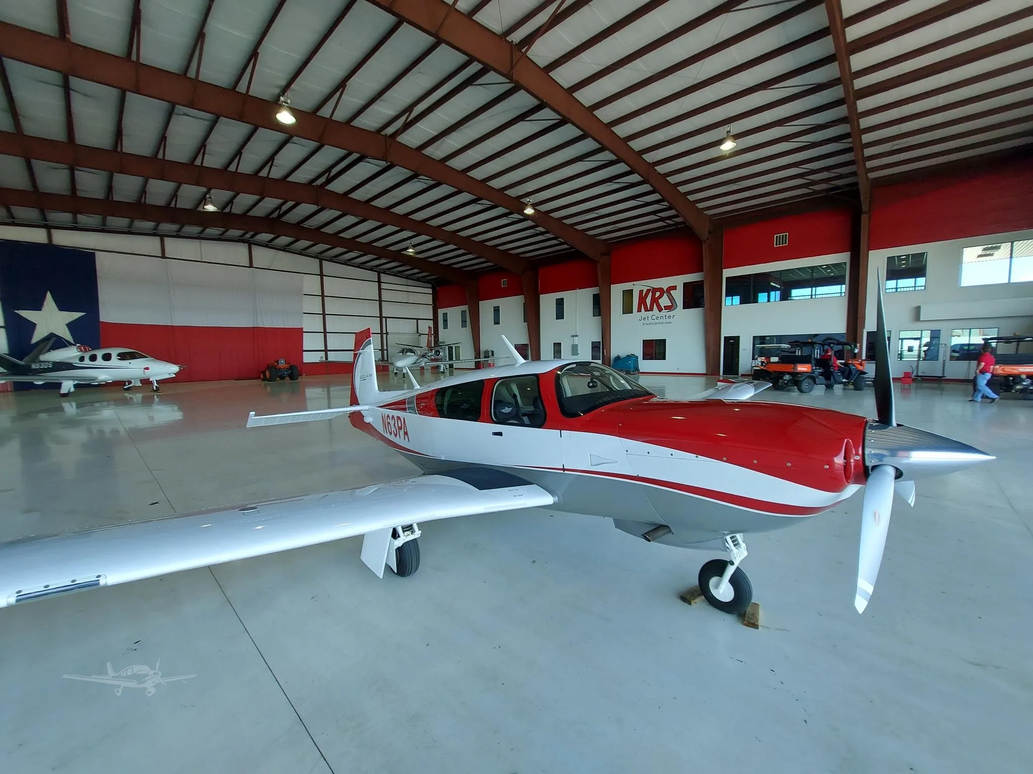 2018 MOONEY ACCLAIM ULTRA