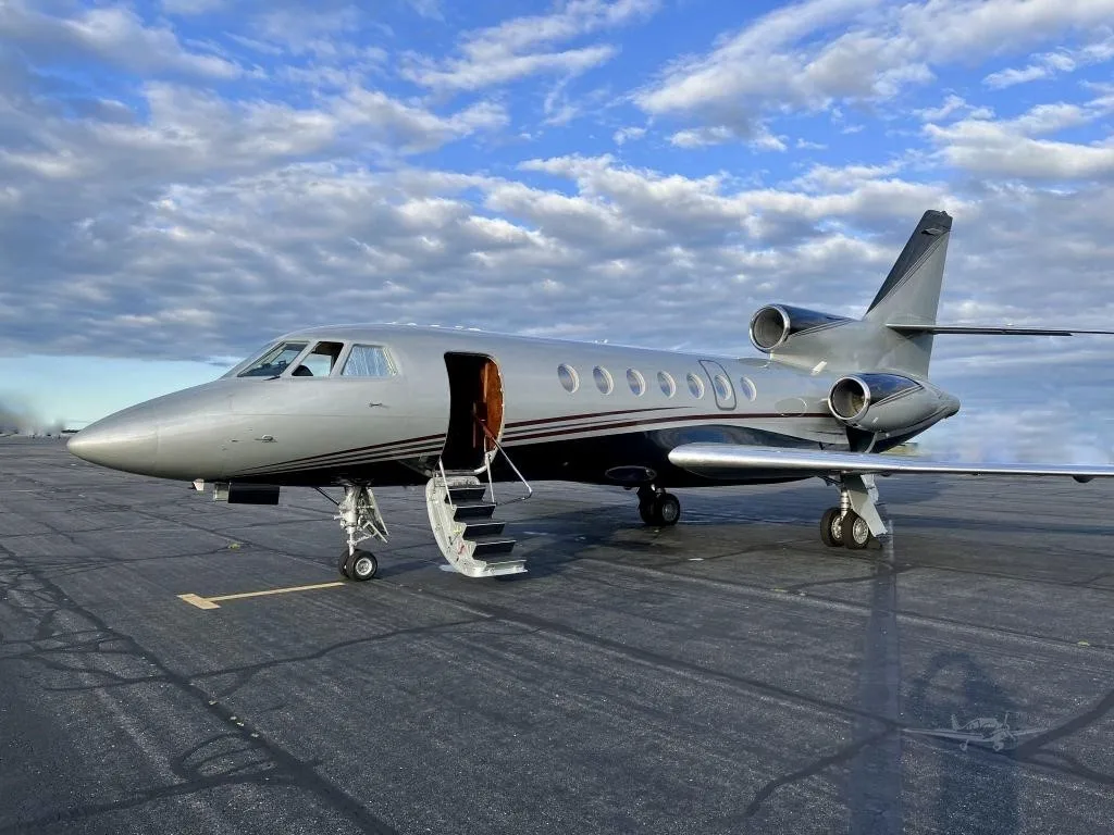 Exterior view of a 1984 DASSAULT FALCON 50.