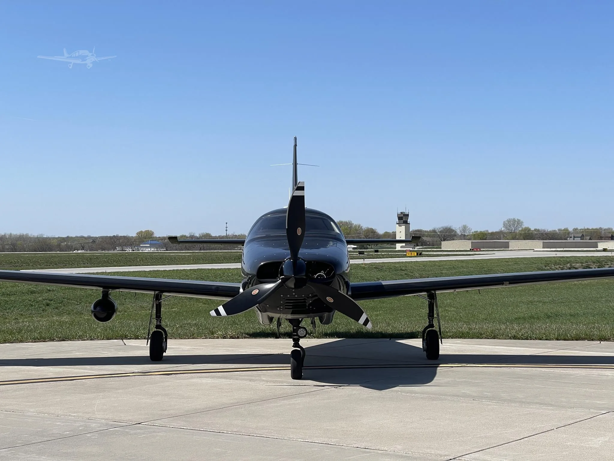 Exterior view of a 2022 PIPER M350, N333WR.