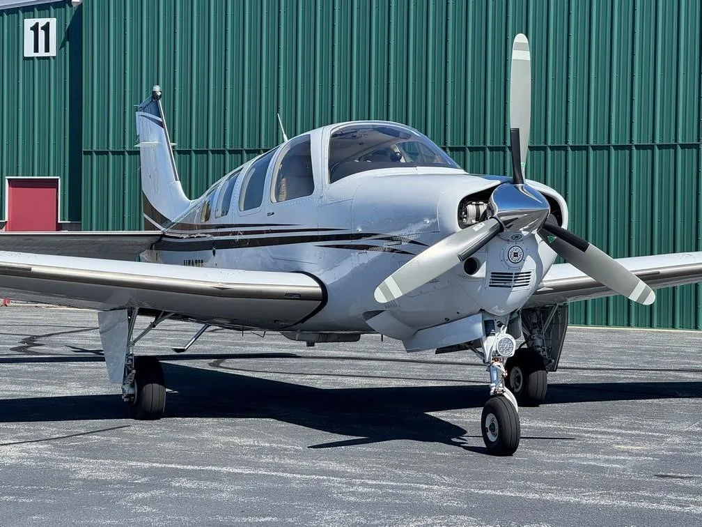 Exterior view of a 2008 BEECHCRAFT G36 BONANZA, N707FF.