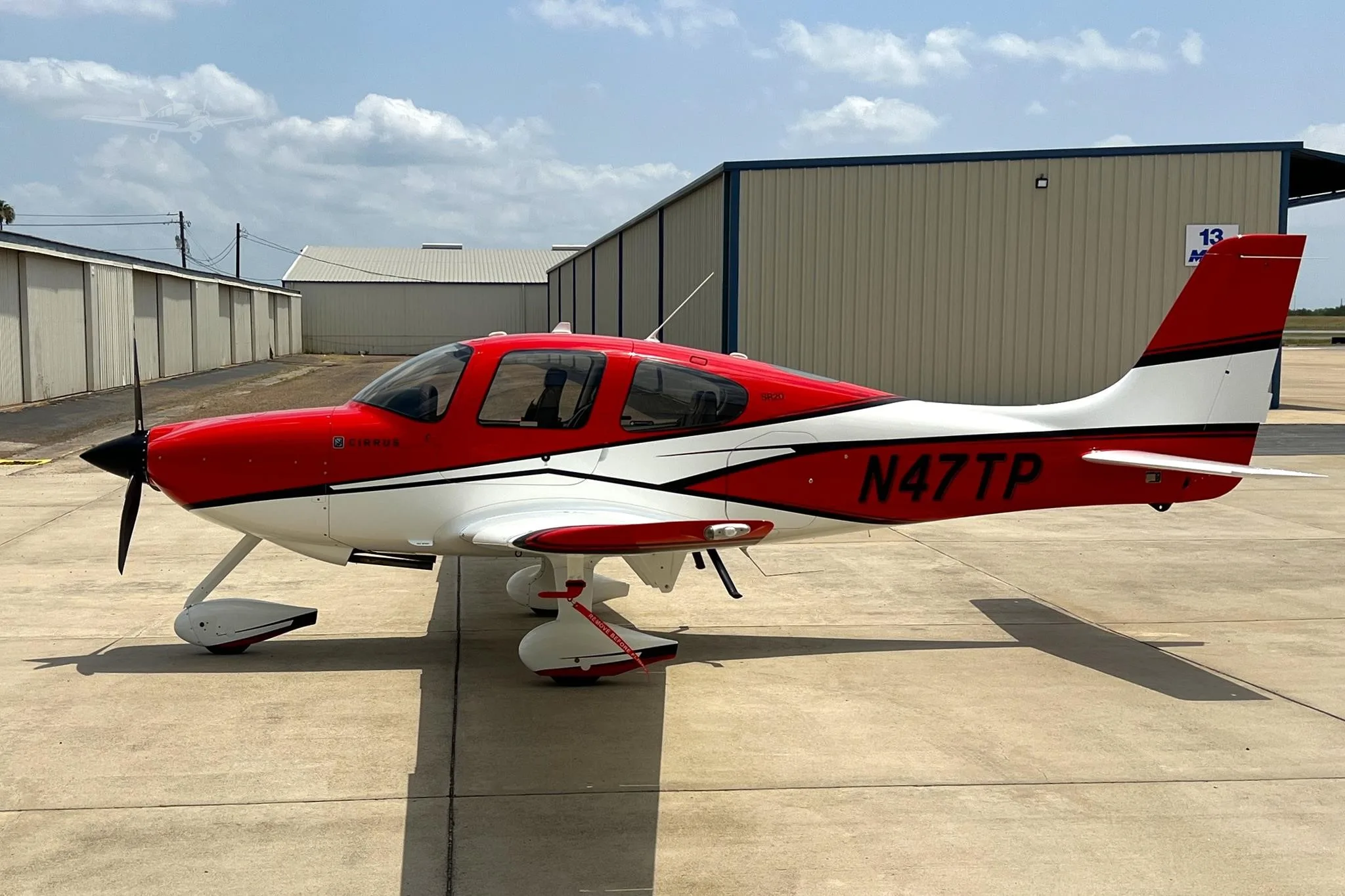 Exterior view of a 2010 CIRRUS SR20-G3, N47TP.
