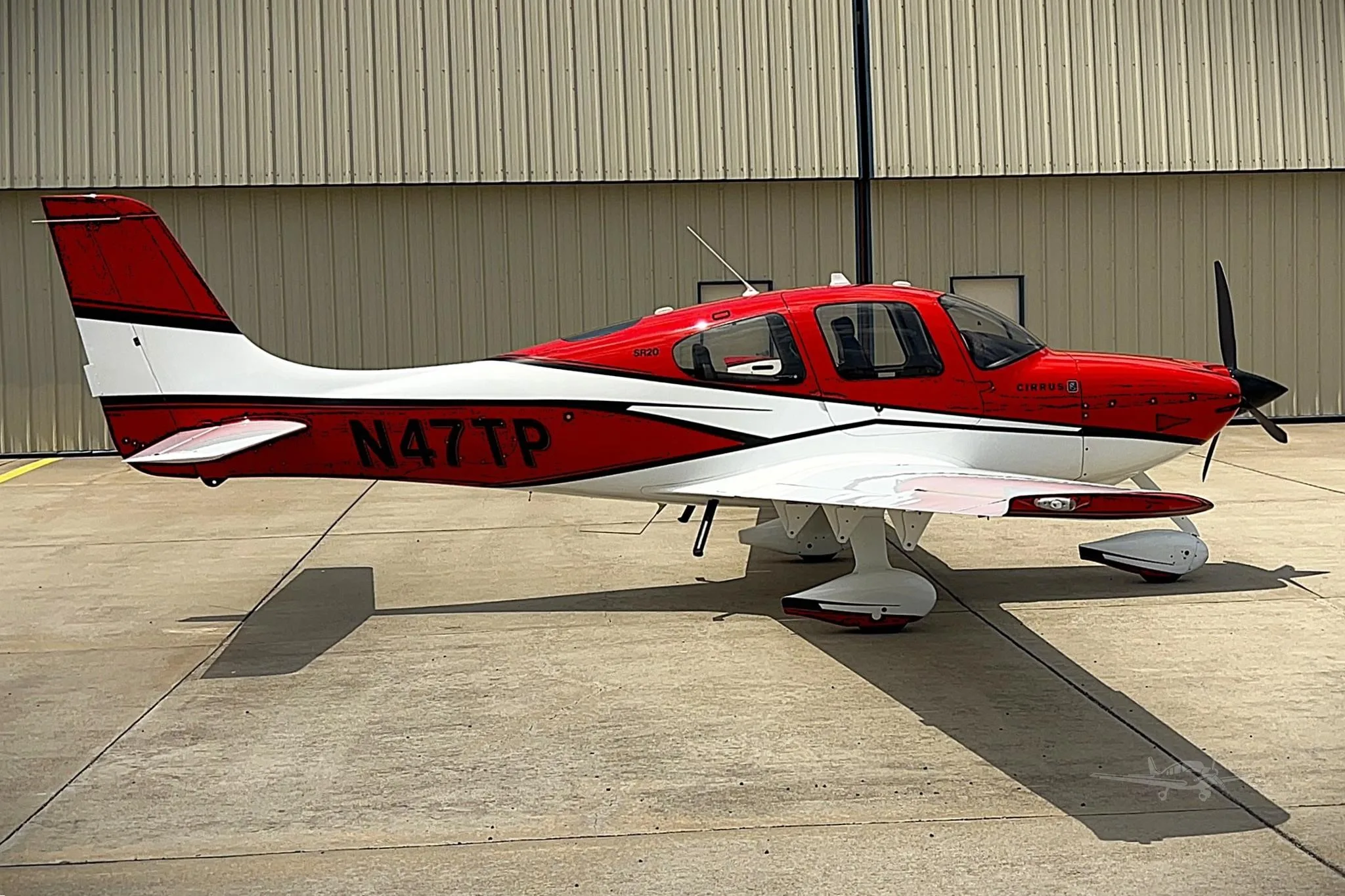 Exterior view of a 2010 CIRRUS SR20-G3, N47TP.