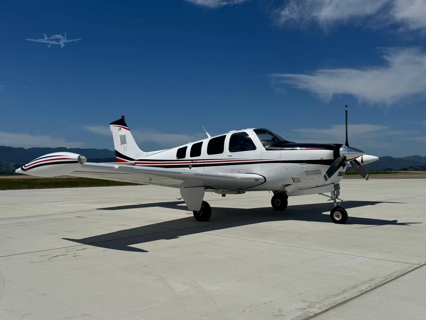 Exterior view of a 2008 BEECHCRAFT G36 BONANZA, N939P.