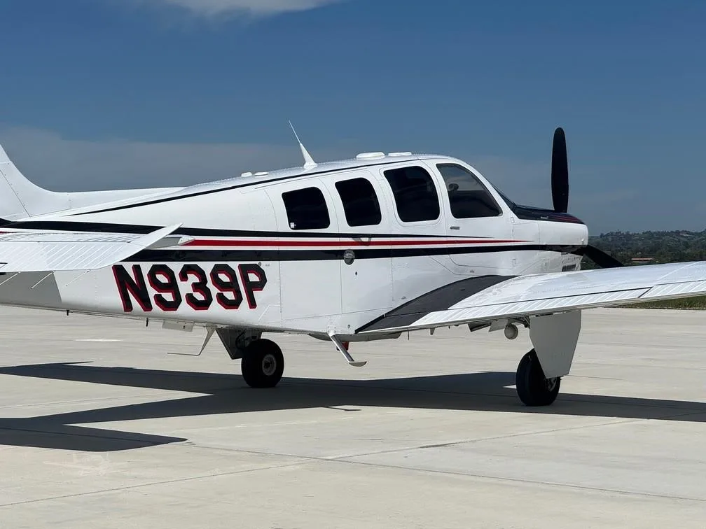 Exterior view of a 2008 BEECHCRAFT G36 BONANZA, N939P.