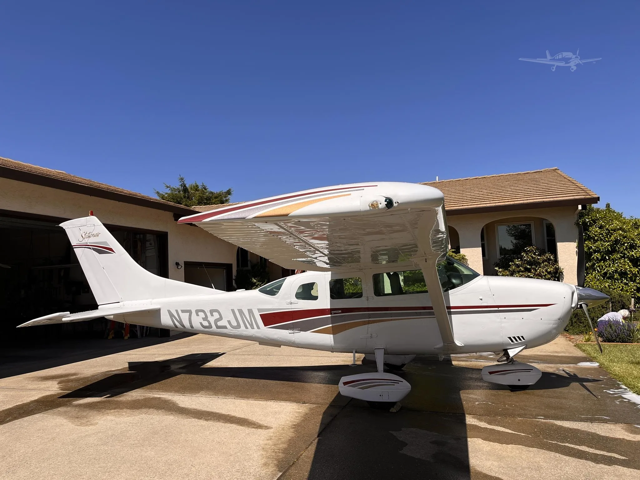 Exterior view of a 1979 CESSNA U206G STATIONAIR II, N732JM.