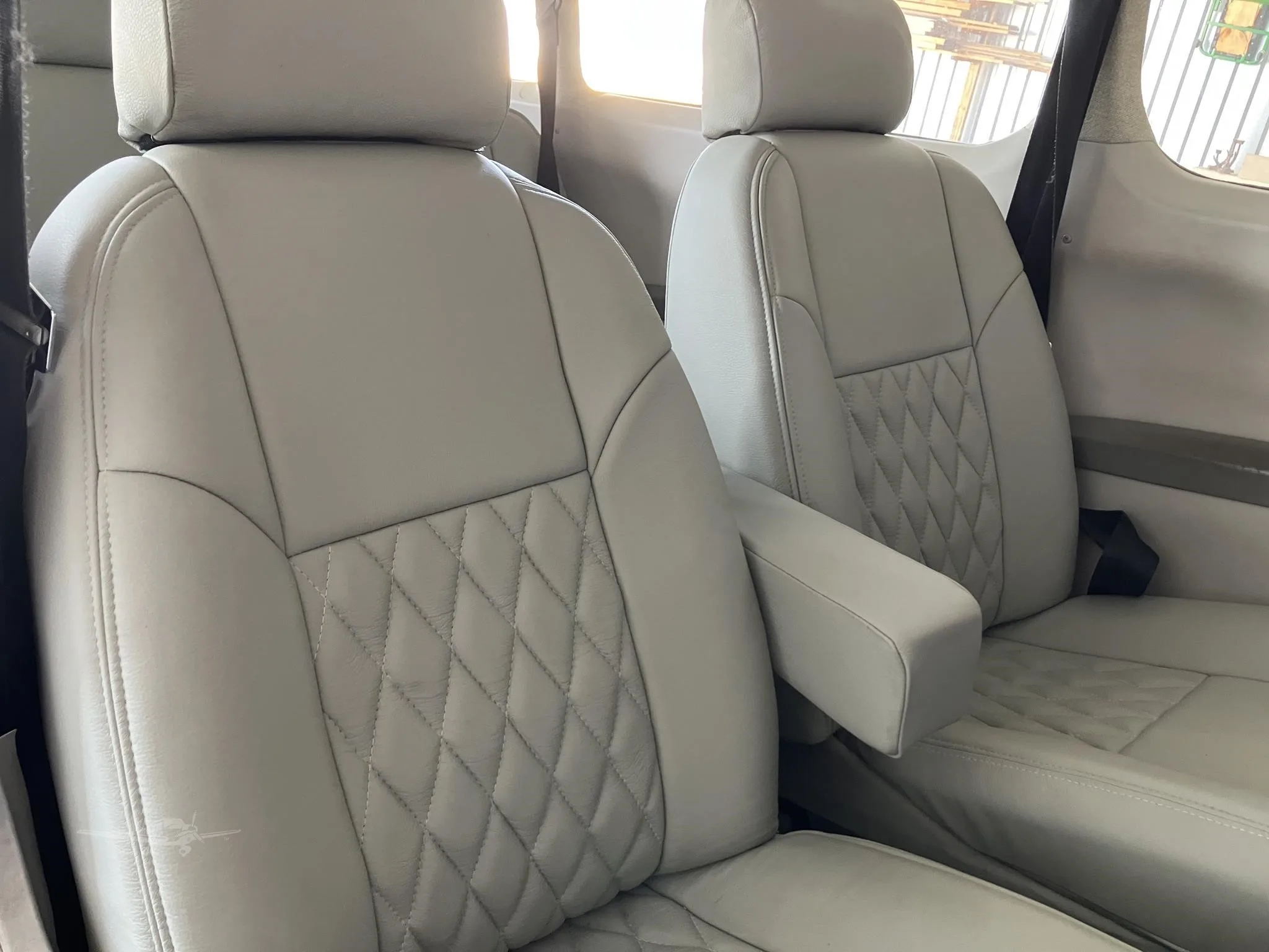 Cabin interior of a 1996 MOONEY M20R OVATION.