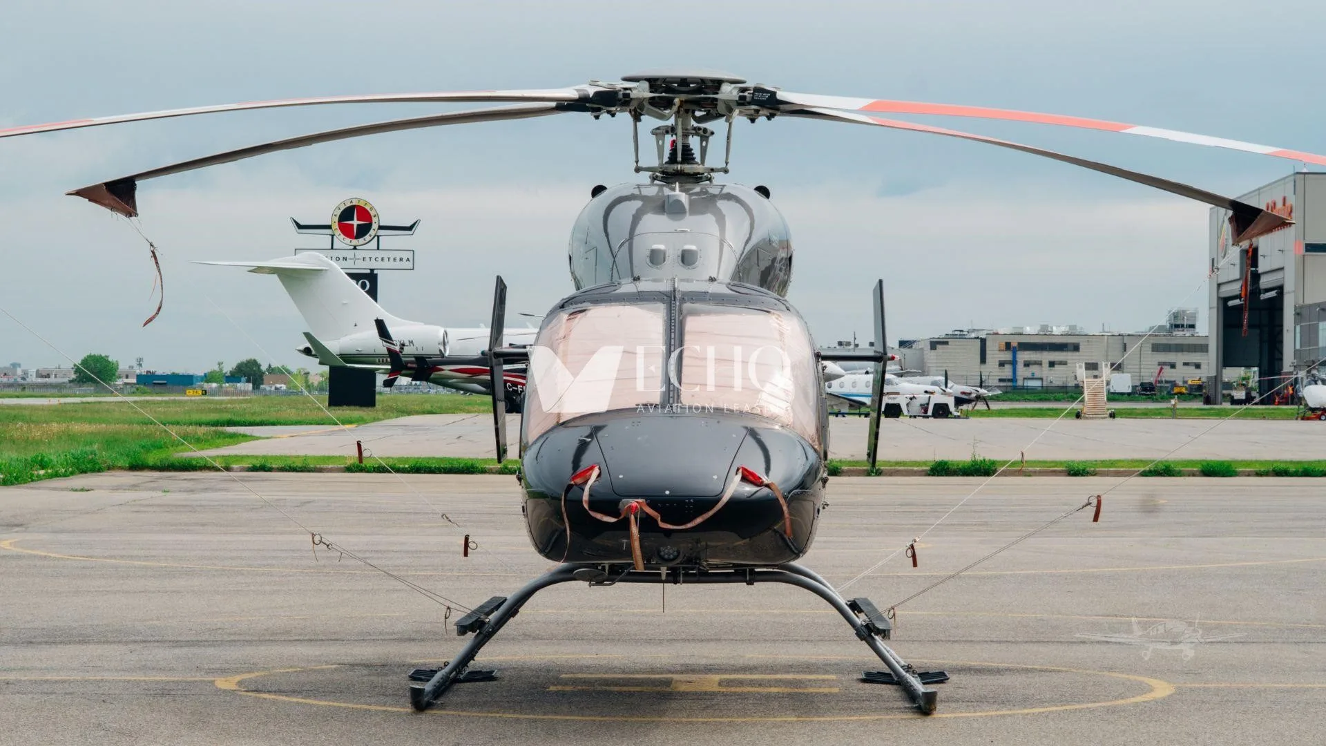 Exterior view of a 2006 BELL 427, C-GVCN.