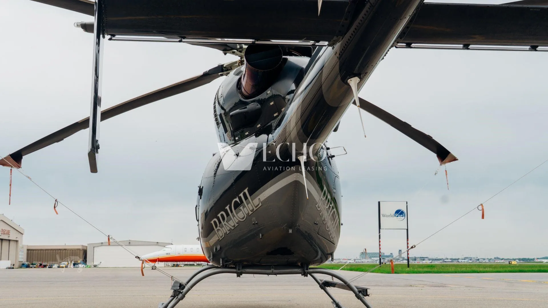 Exterior view of a 2006 BELL 427, C-GVCN.