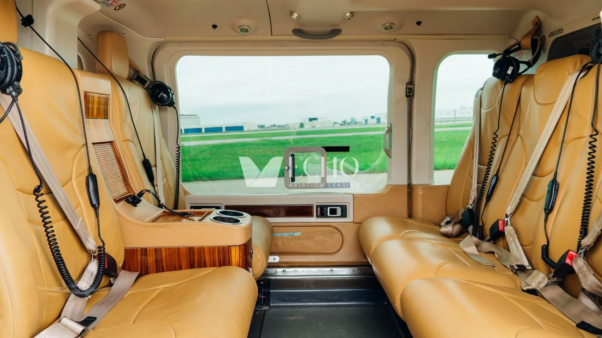 Cabin interior of a 2006 BELL 427.