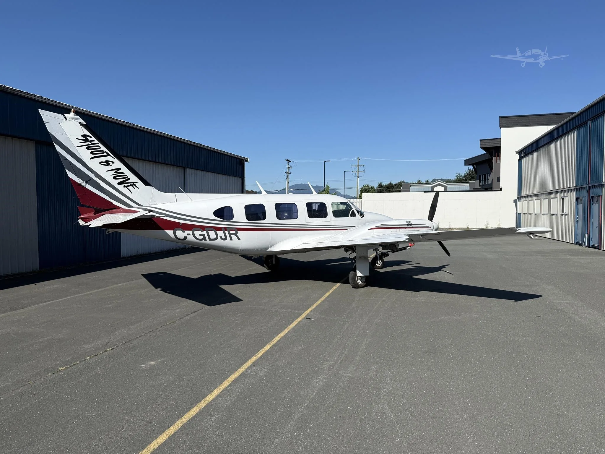 Exterior view of a 1968 PIPER NAVAJO, C-GDJR.