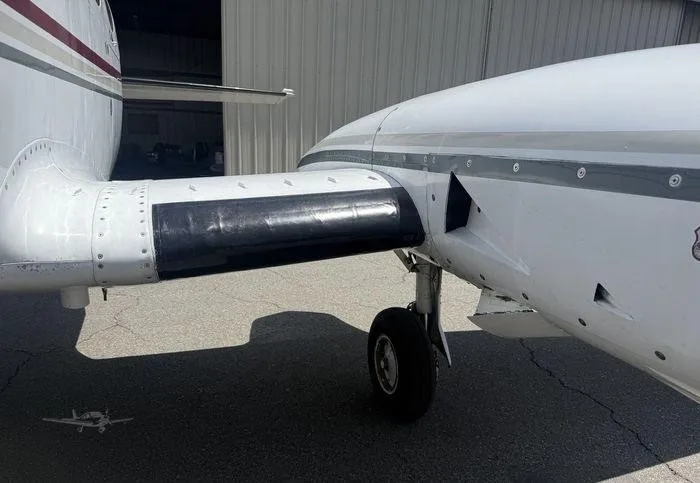 Exterior view of a 1982 CESSNA 340A, N728CT.