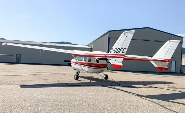 Exterior view of a 1979 CESSNA 337H, C-GDFC.