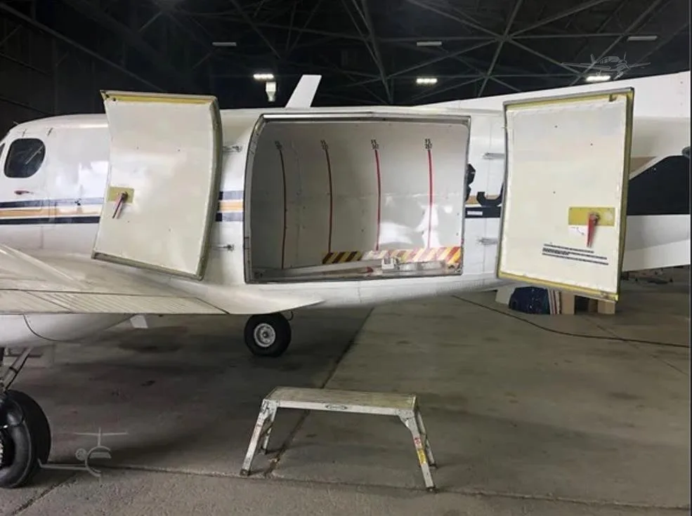 Exterior view of a 1967 BEECHCRAFT KING AIR A90, N43JT.