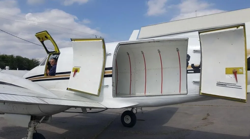 Exterior view of a 1967 BEECHCRAFT KING AIR A90, N43JT.