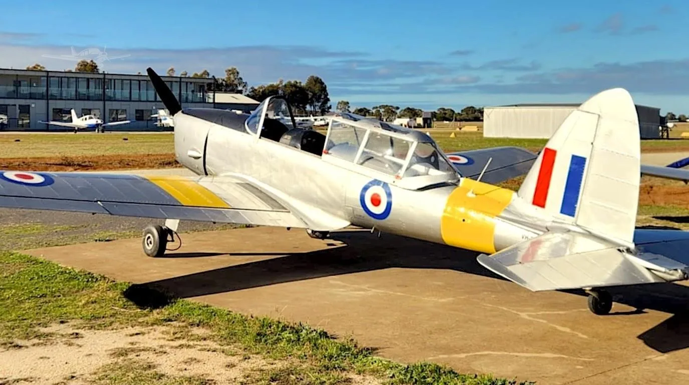 DEHAVILLAND DHC-1 CHIPMUNK