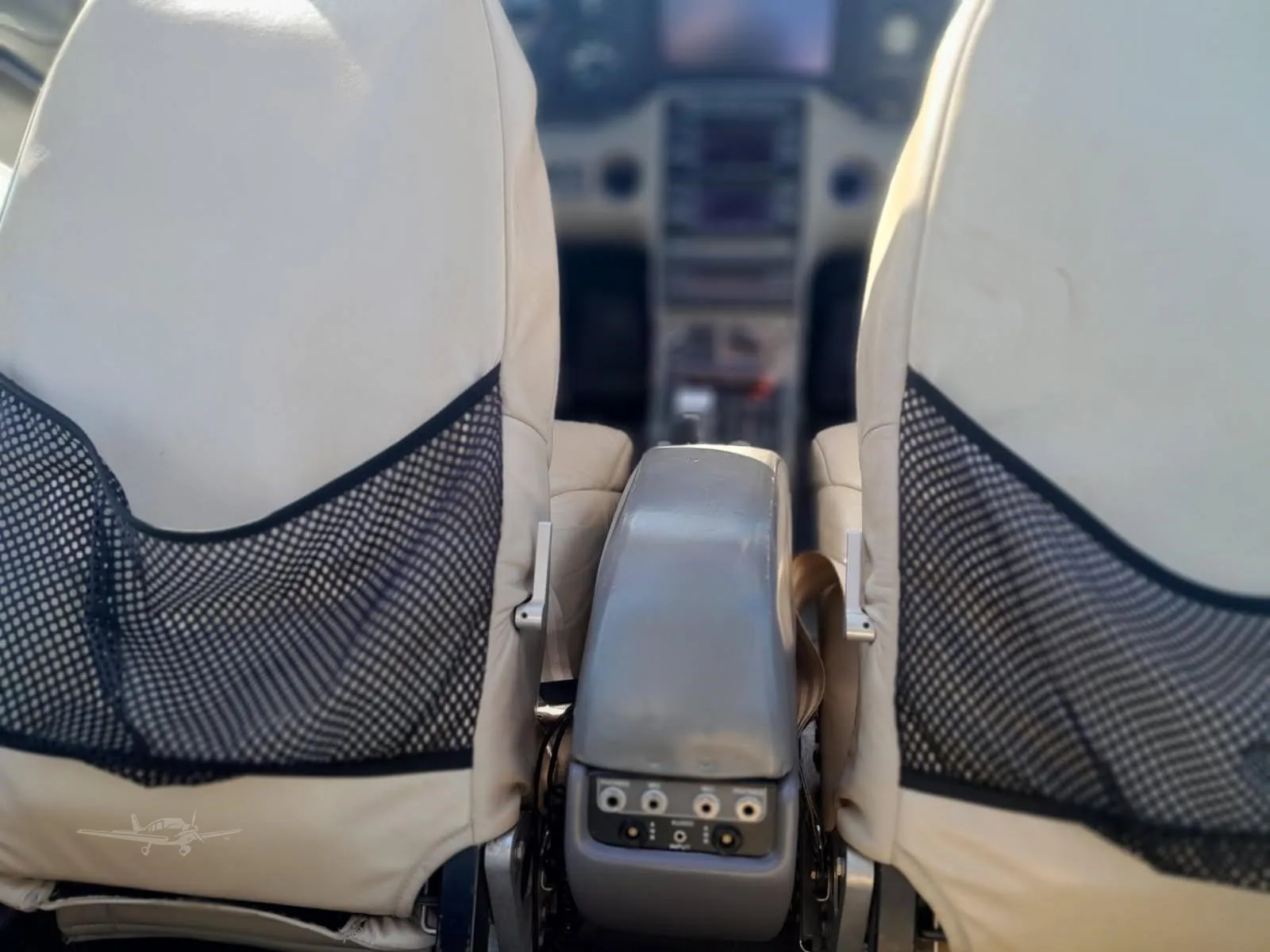 Cabin interior of a 2002 CIRRUS SR22.