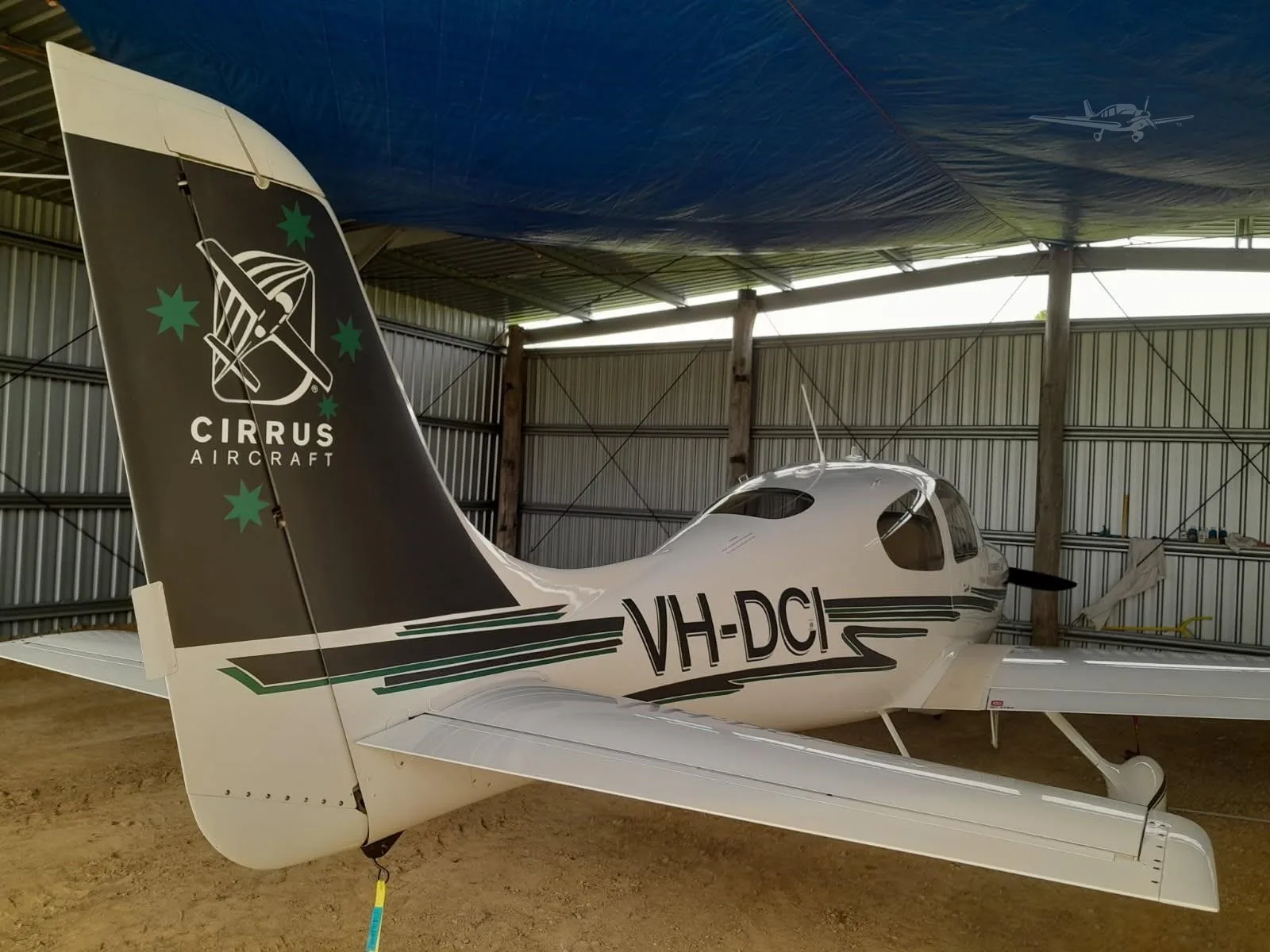 Exterior view of a 2002 CIRRUS SR22, VH-DCI.