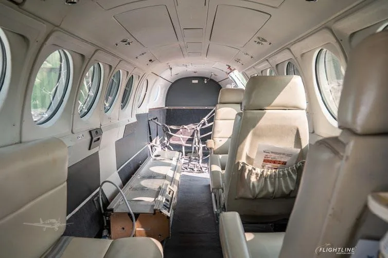 Cabin interior of a 1980 BEECHCRAFT KING AIR 200.