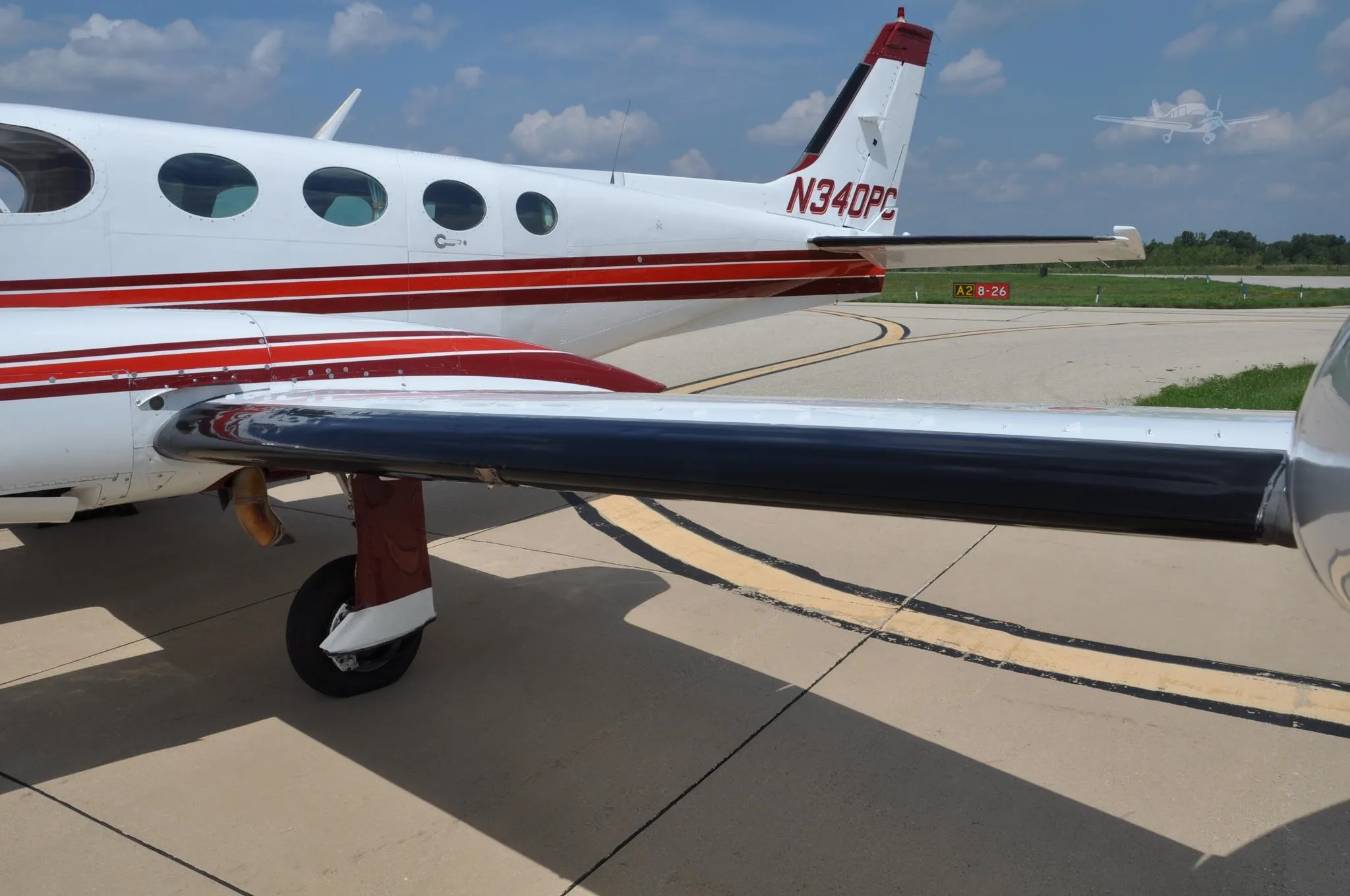 Exterior view of a 1980 CESSNA 340A, N340PC.