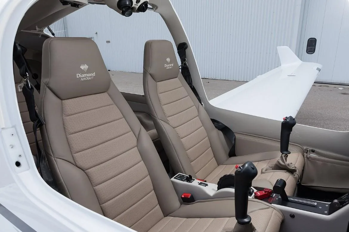 Cabin interior of a 2026 DIAMOND DA40 NG.