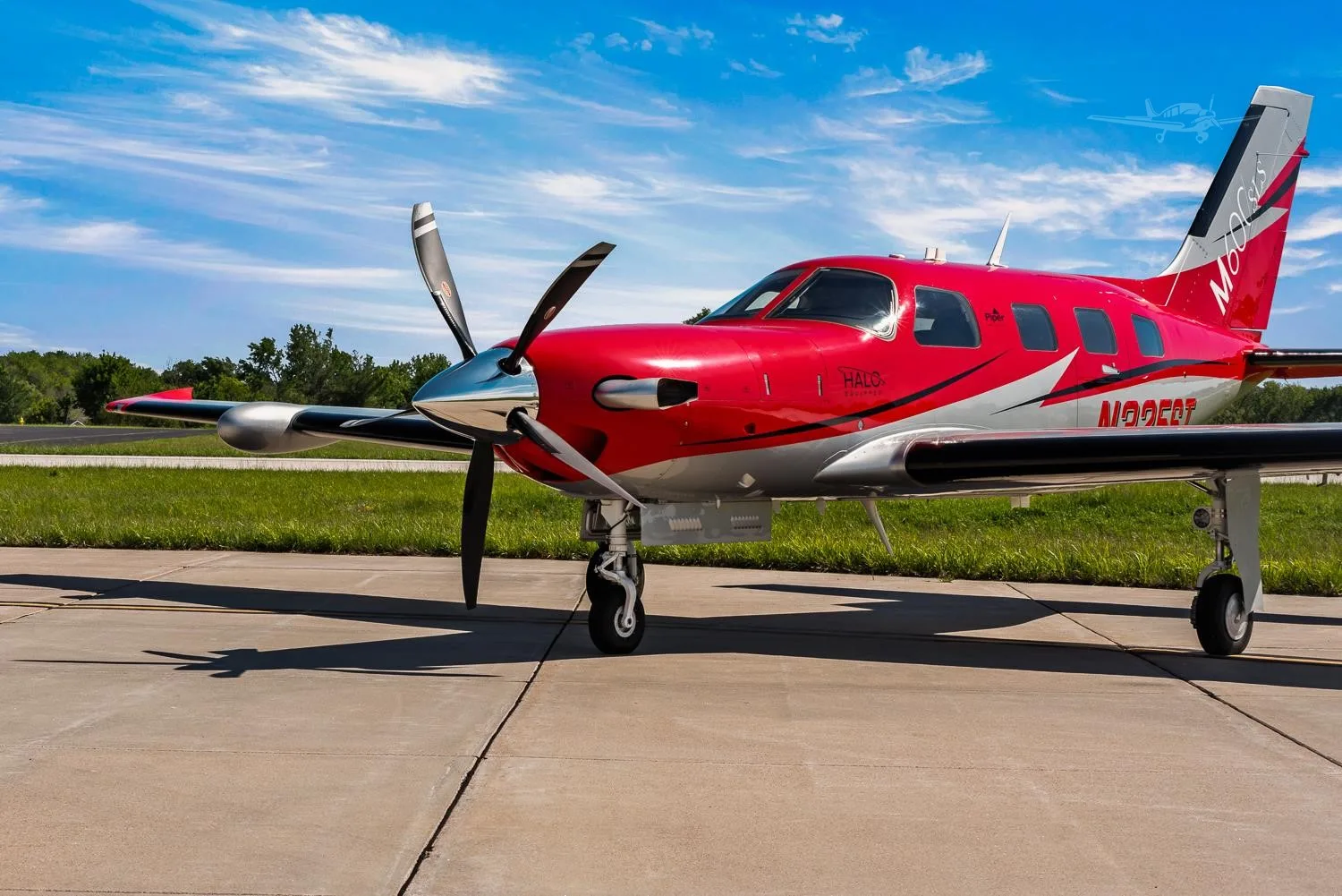 Exterior view of a 2020 PIPER M600 SLS, N325ST.