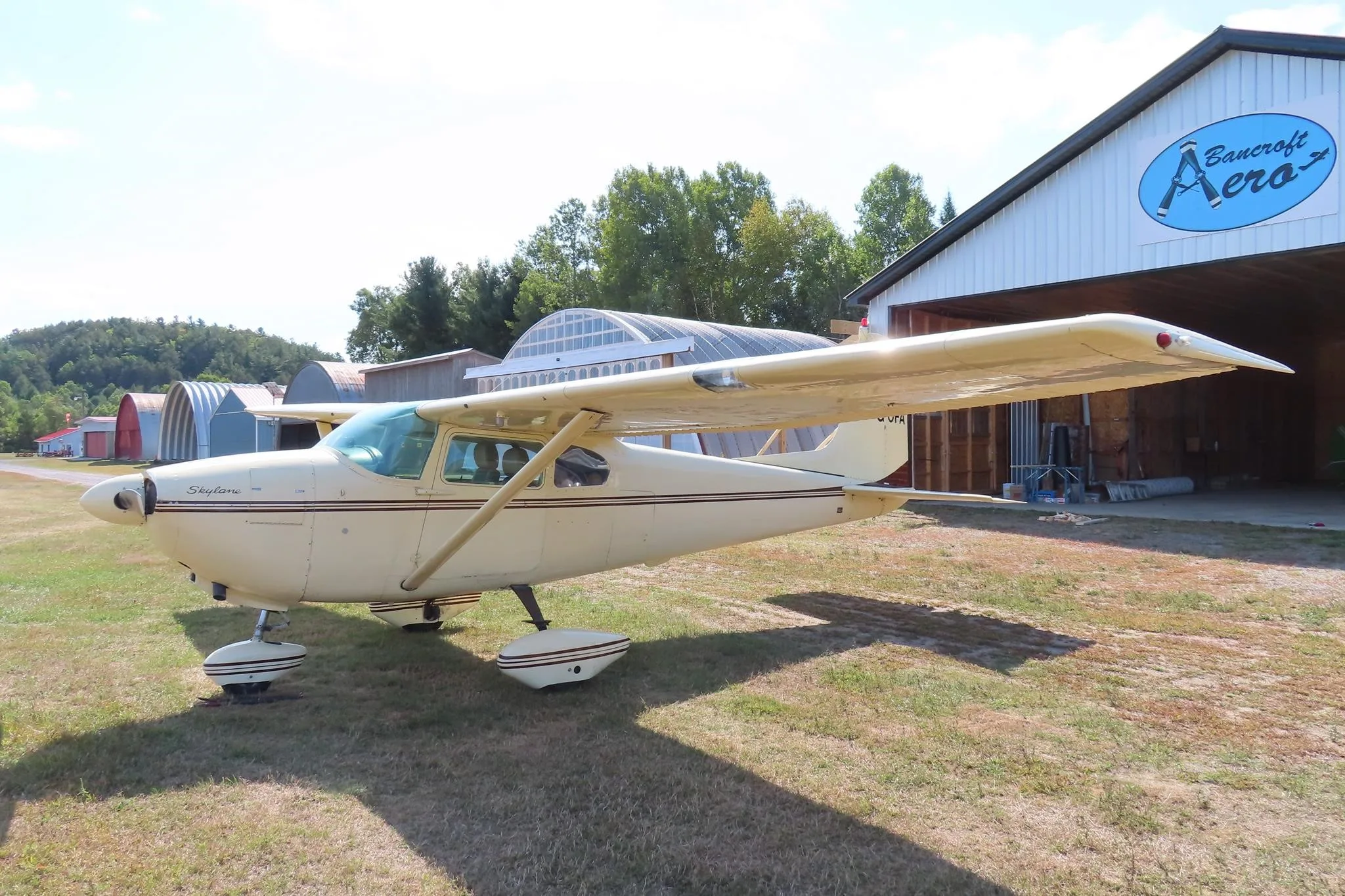 Exterior view of a 1957 CESSNA 182 SKYLANE, C-GOFA.