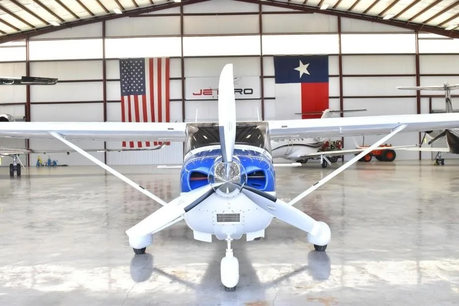2004 Cessna Turbo 182T Skylane
