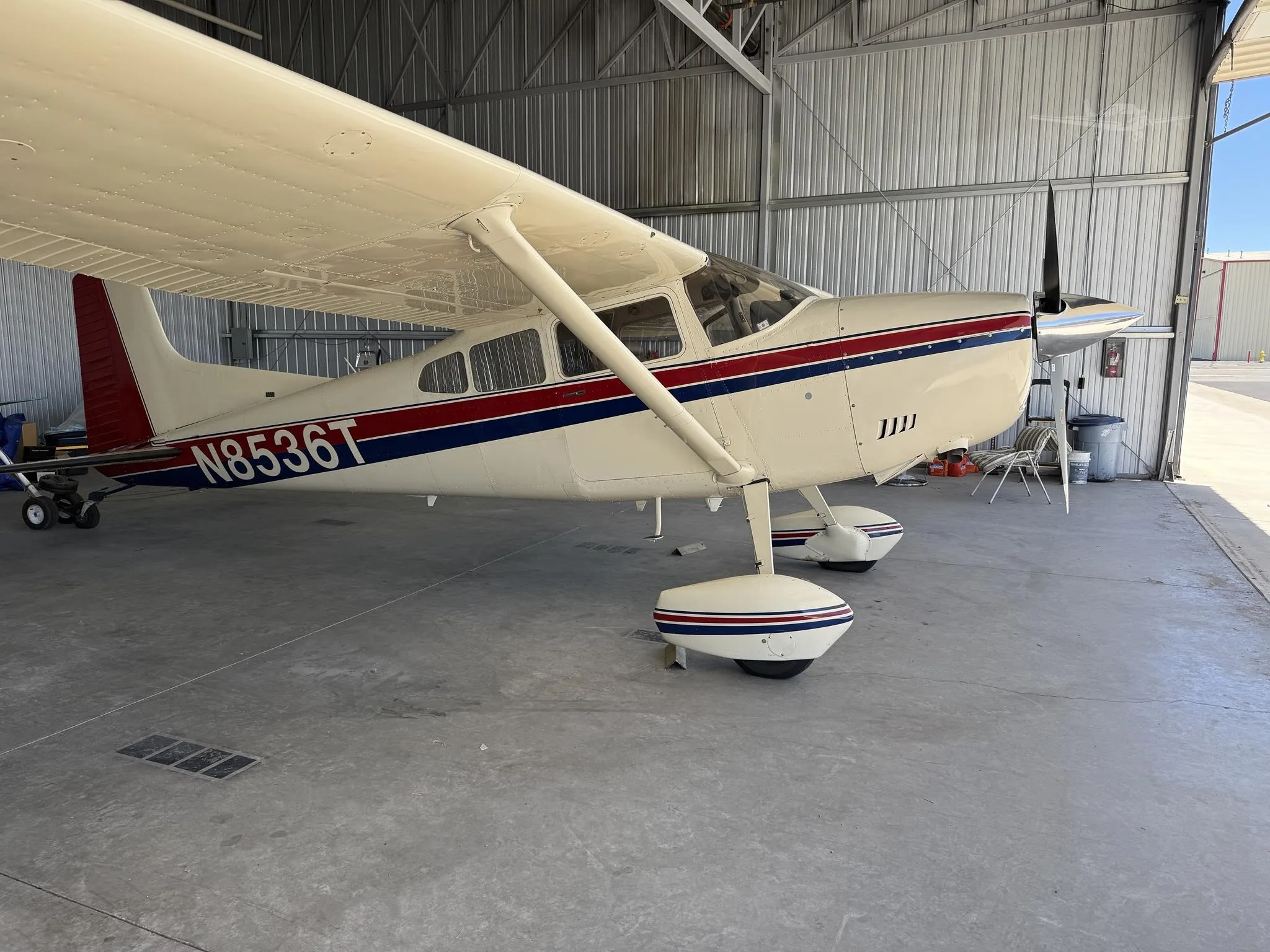 Exterior view of a 1970 CESSNA A185E, N8536T.