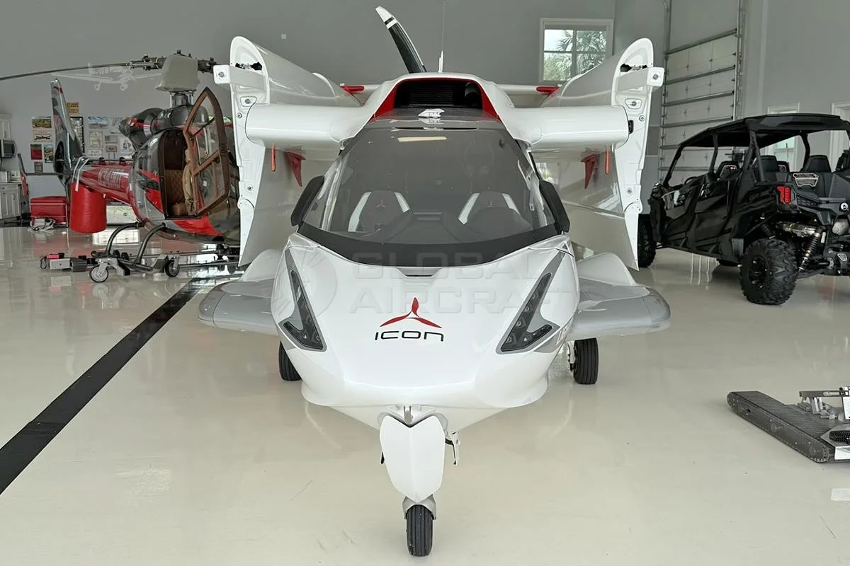 2019 ICON A5