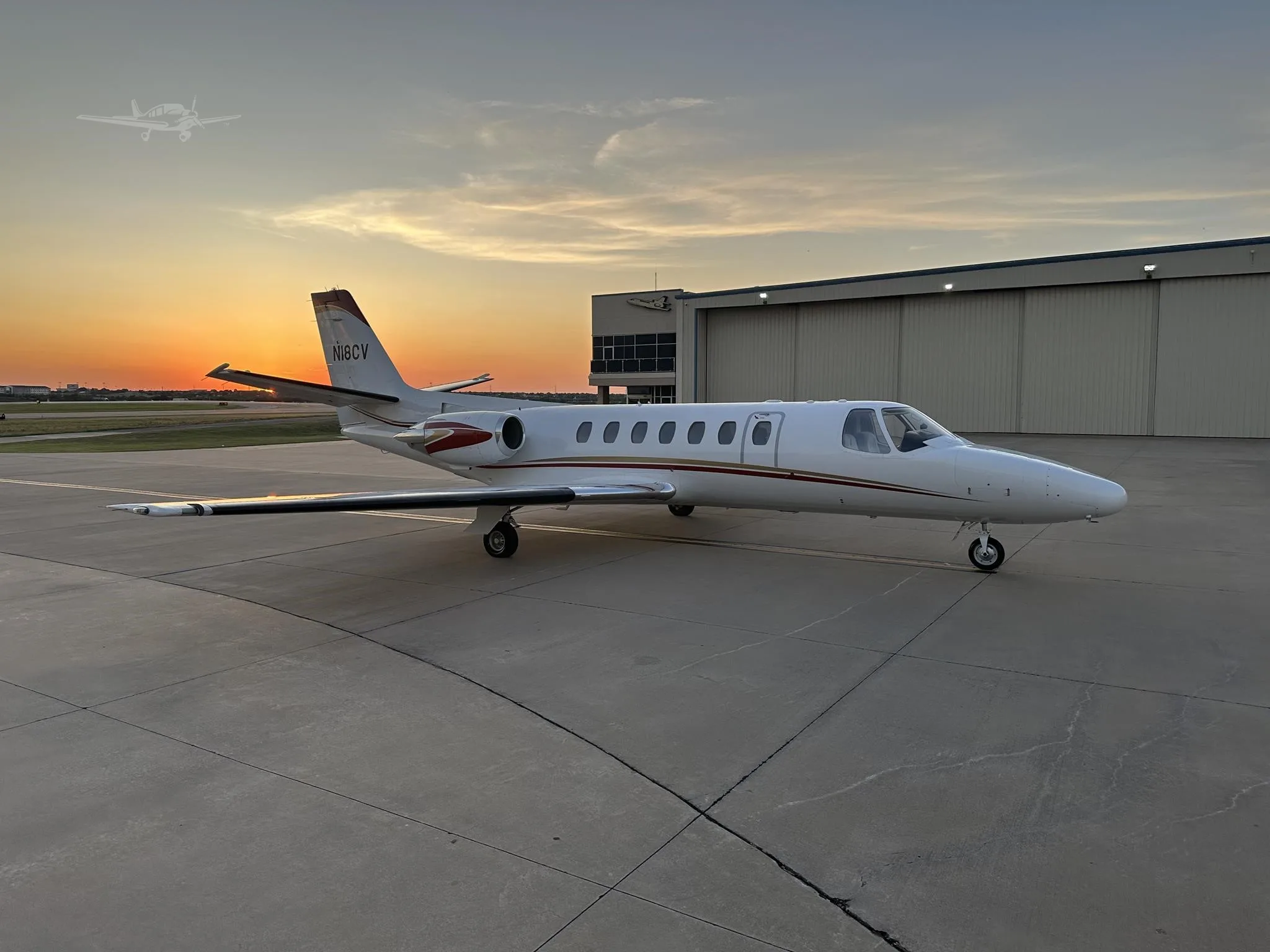 Exterior view of a 1992 CESSNA CITATION V, N18CV.