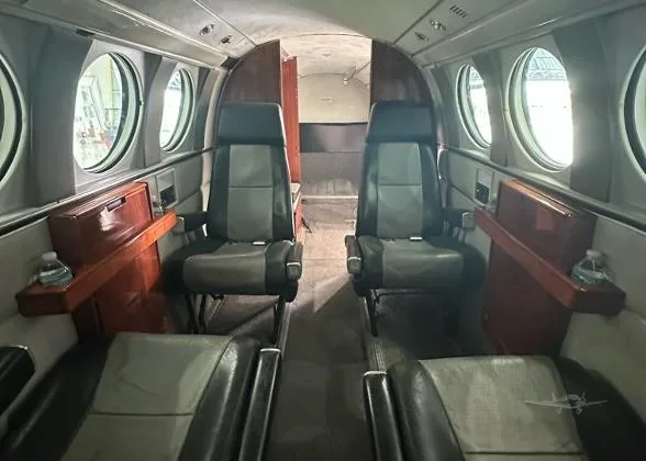 Cabin interior of a 1971 BEECHCRAFT KING AIR 100.