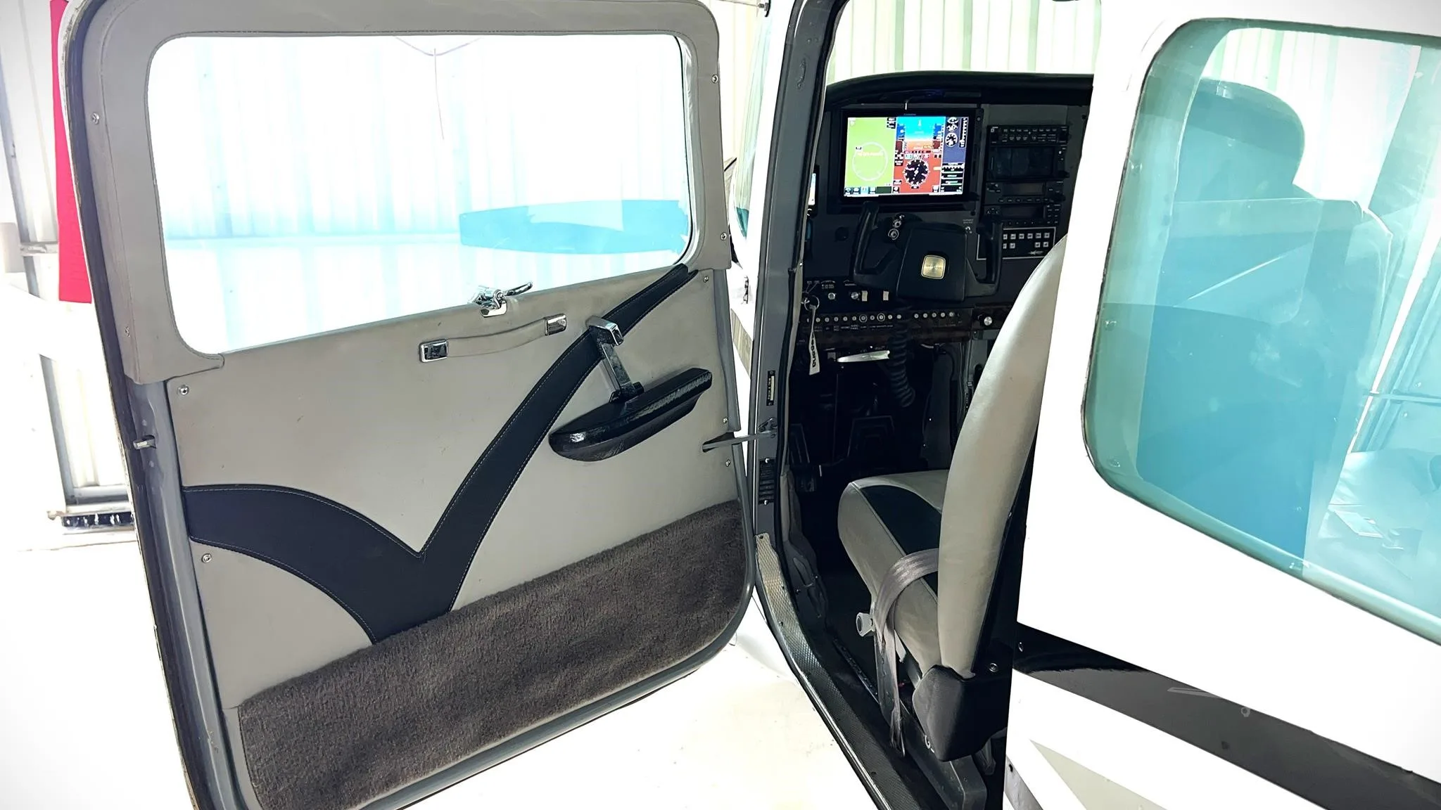 1977 Cessna 182Q Skylane
