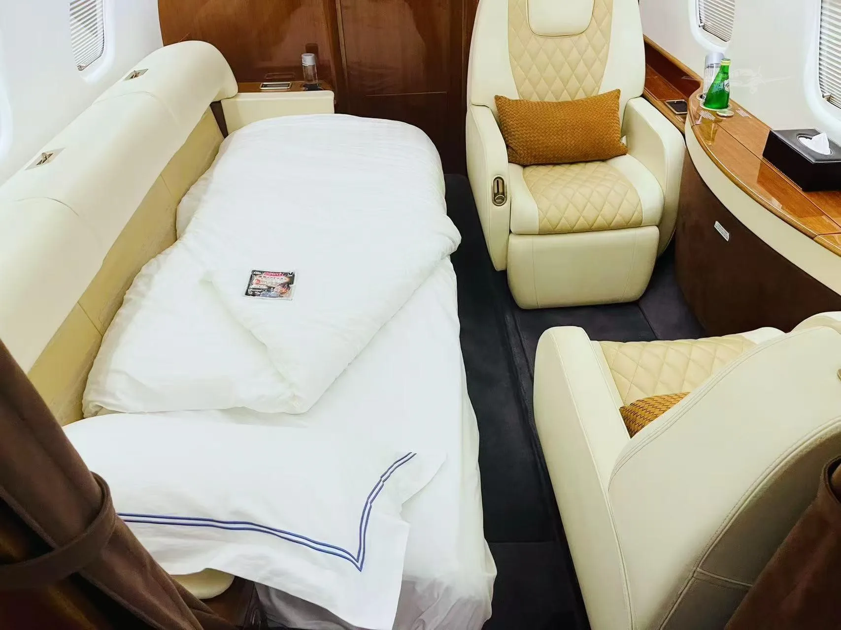 Cabin interior of a 2012 EMBRAER LEGACY 650.