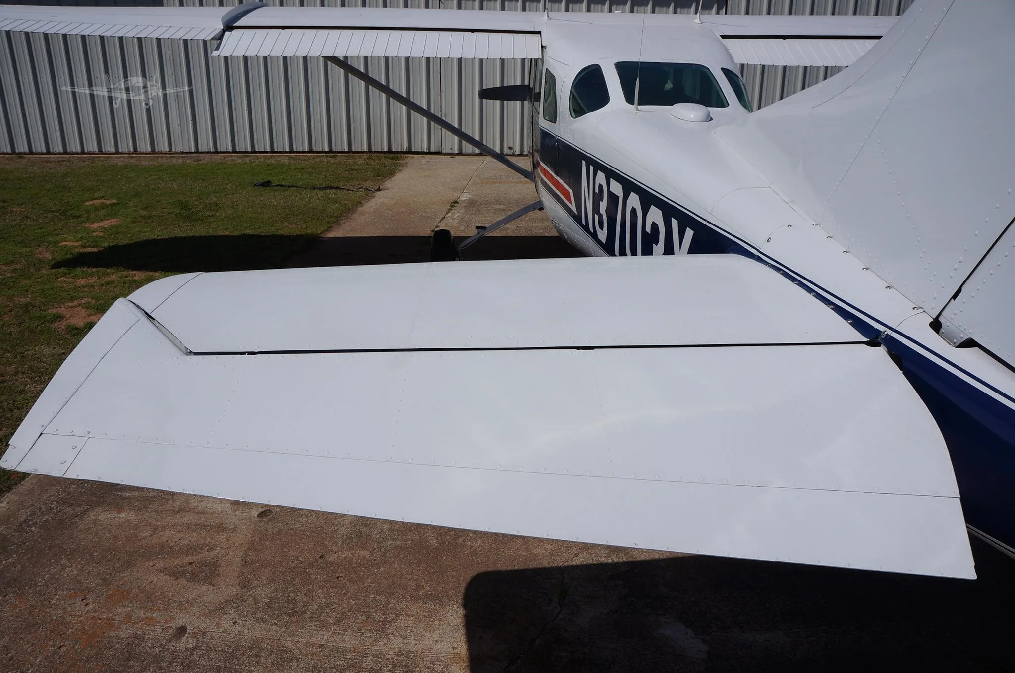 Exterior view of a 1963 CESSNA 210, N3703Y.