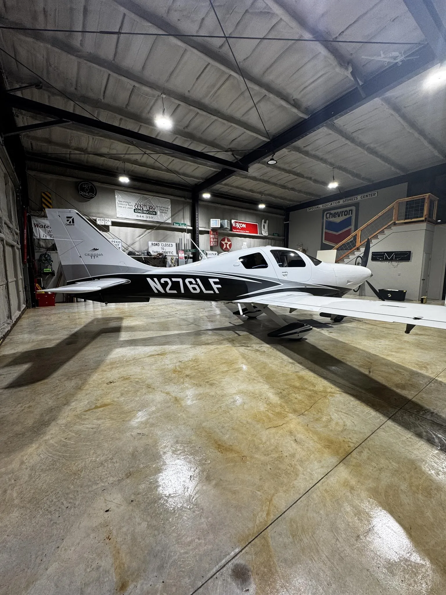 Exterior view of a 2015 CESSNA TTX, N276LF.