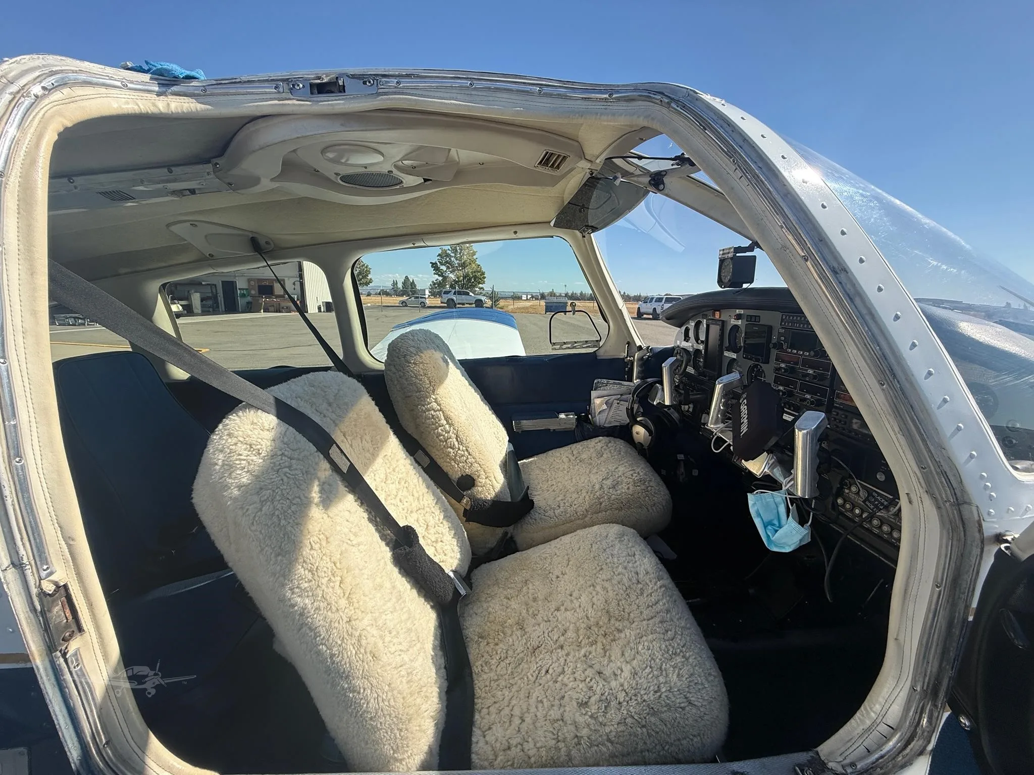 Cabin interior of a 1976 PIPER ARROW II.
