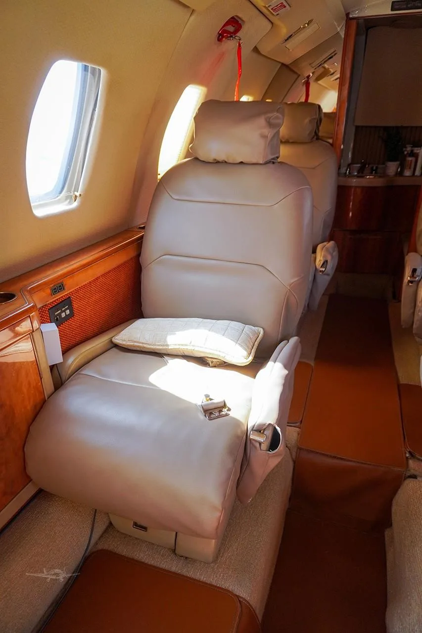 Cabin interior of a 1992 CESSNA CITATION VII.