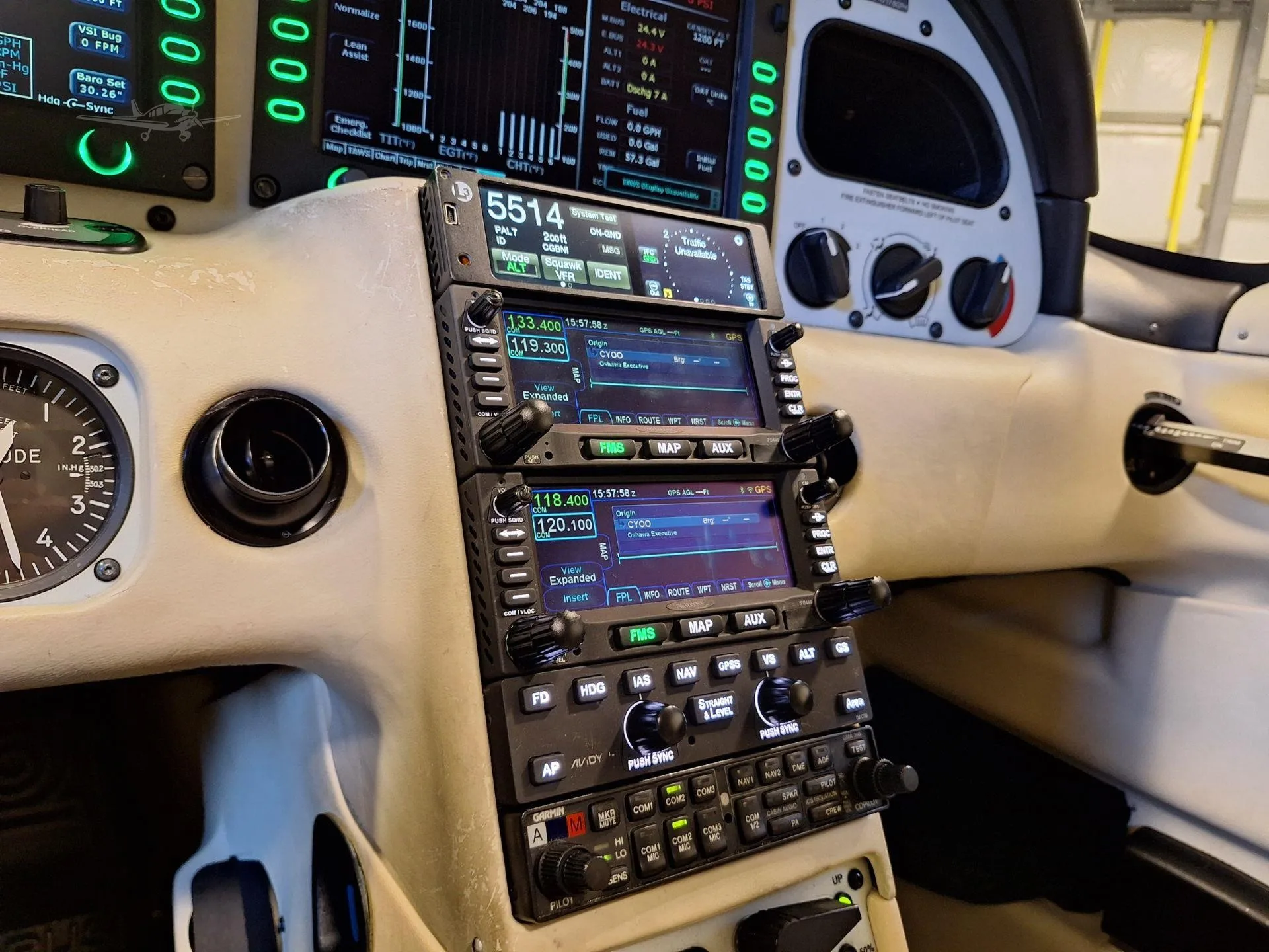 Avionics suite of a 2007 CIRRUS SR22-G3 TURBO.