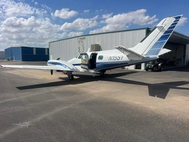 Exterior view of a 1969 BEECHCRAFT 60 DUKE, N15SY.