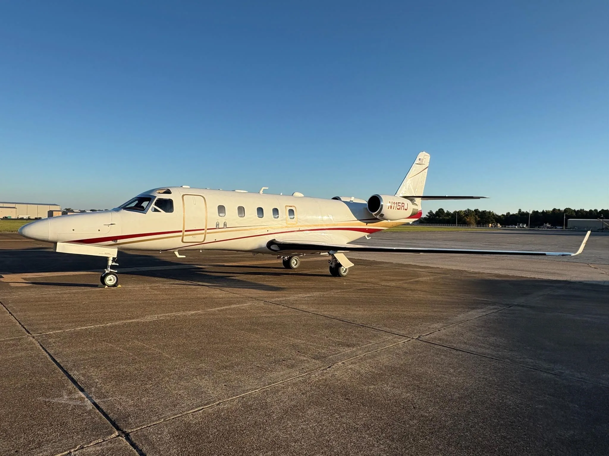 2004 Gulfstream G100