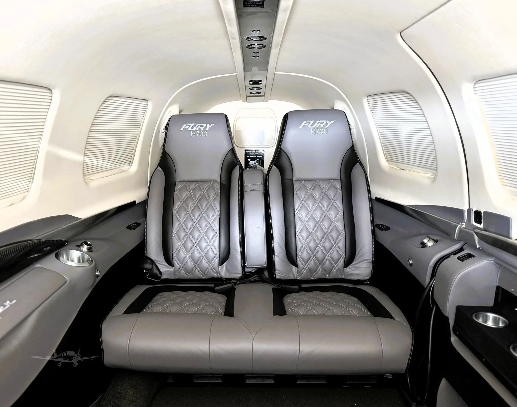2025 Piper M700