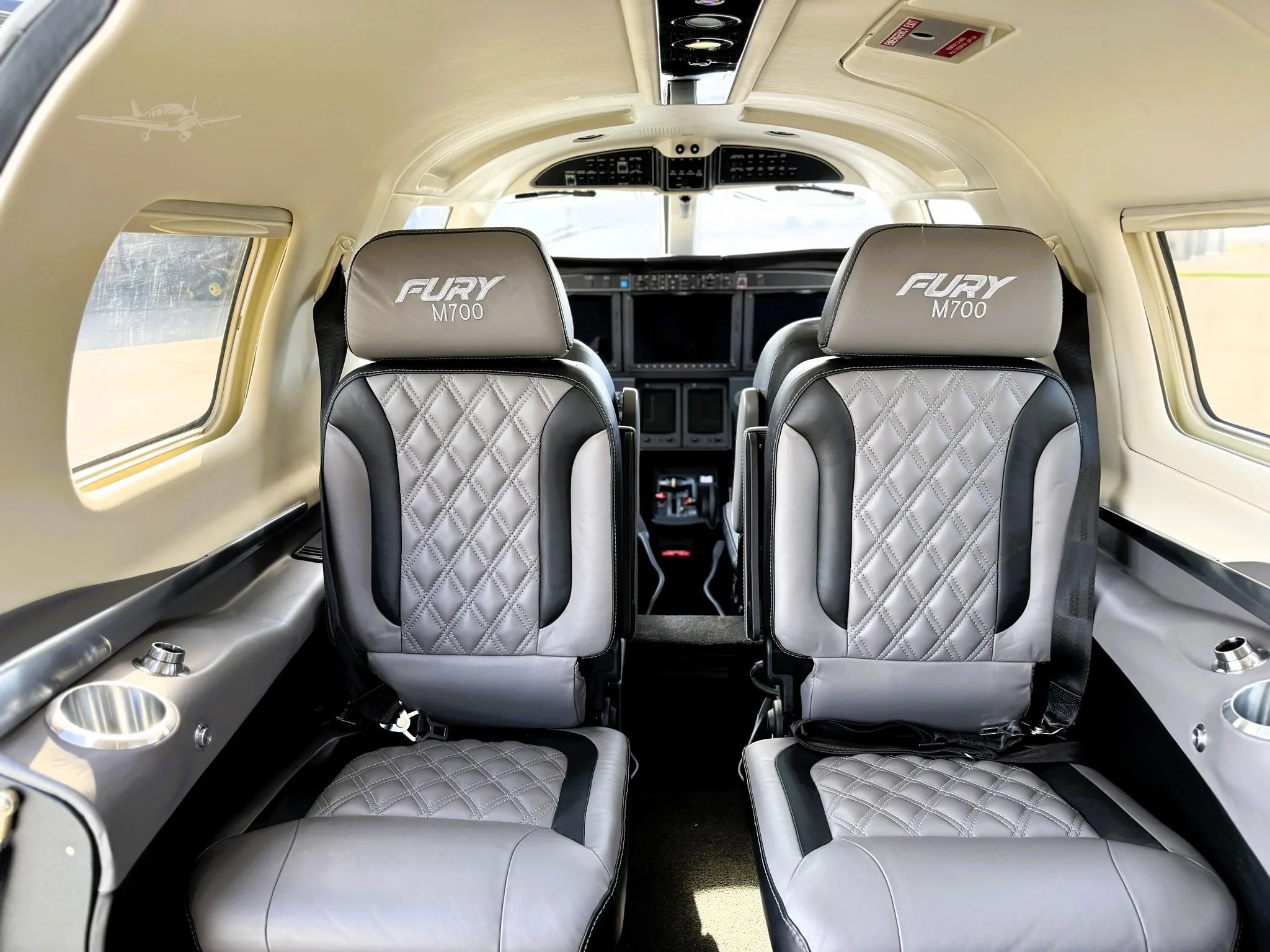 2025 Piper M700