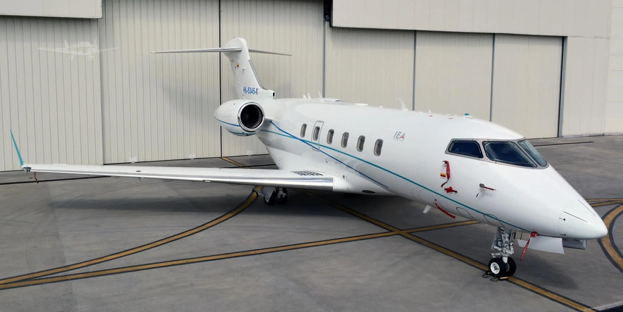 Exterior view of a 2012 BOMBARDIER CHALLENGER 300, HK-5345.
