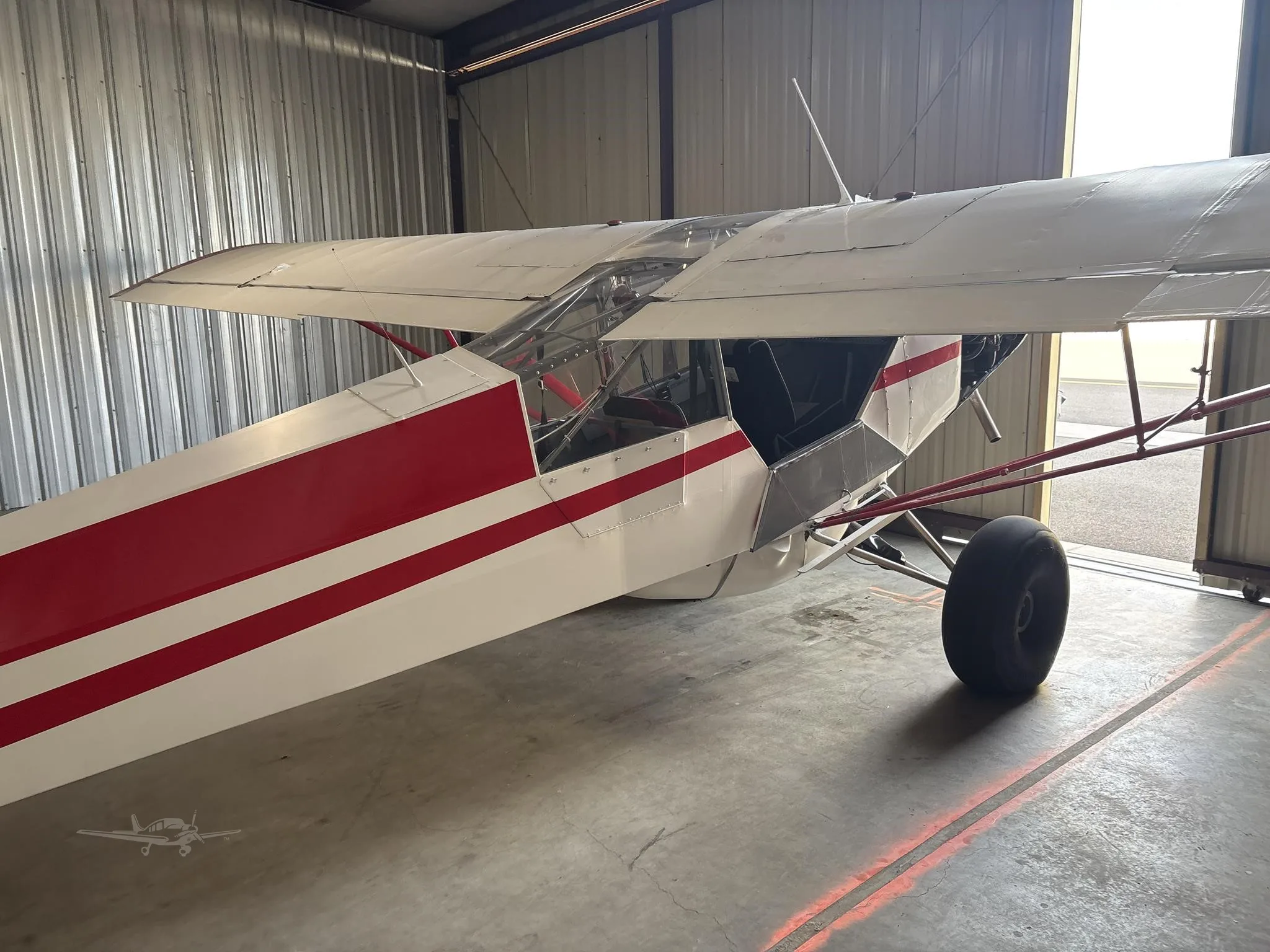 Exterior view of a 1953 PIPER SUPER CUB, N226T.